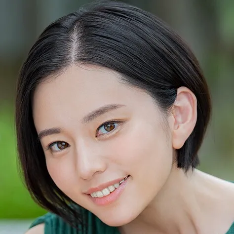 平井栞奈