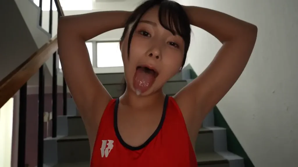 由良かなワキ