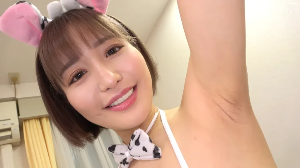 百永さりな腋
