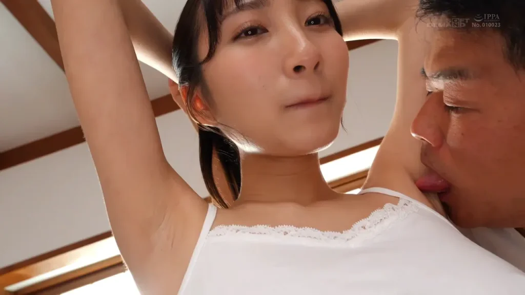皆川らん腋舐め