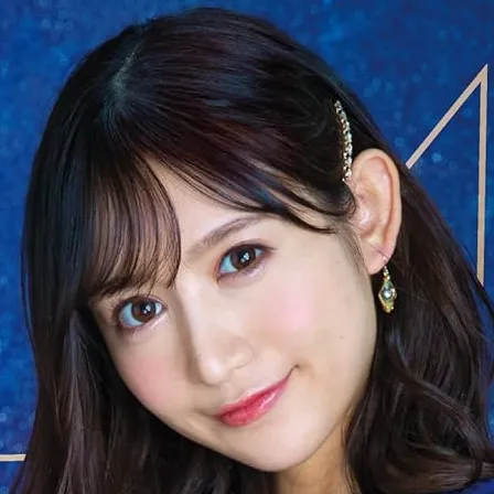 星奈あい