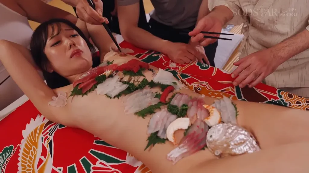 Nyotaimori