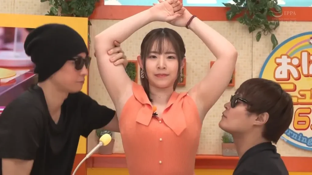 沙月恵奈の脇舐め