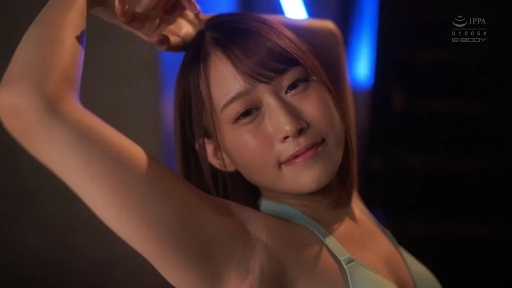 白石椿の腋