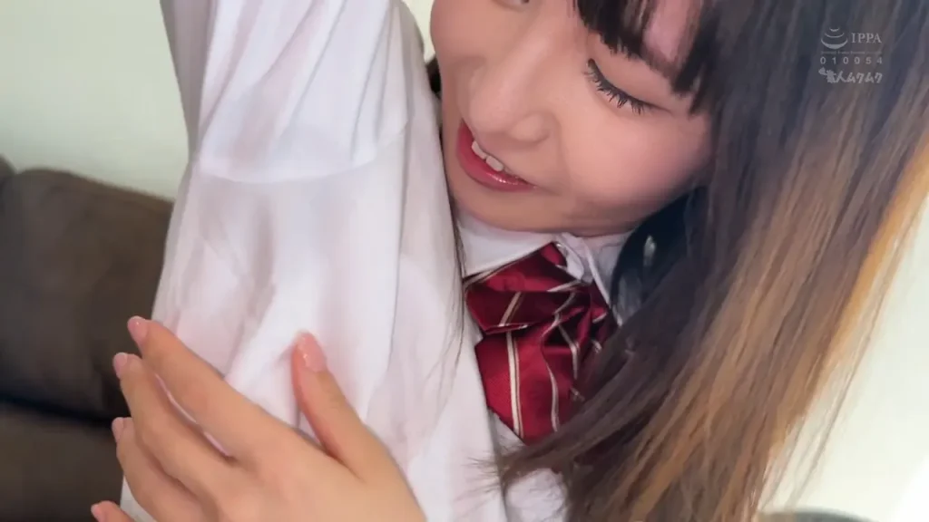 今田光の脇汗