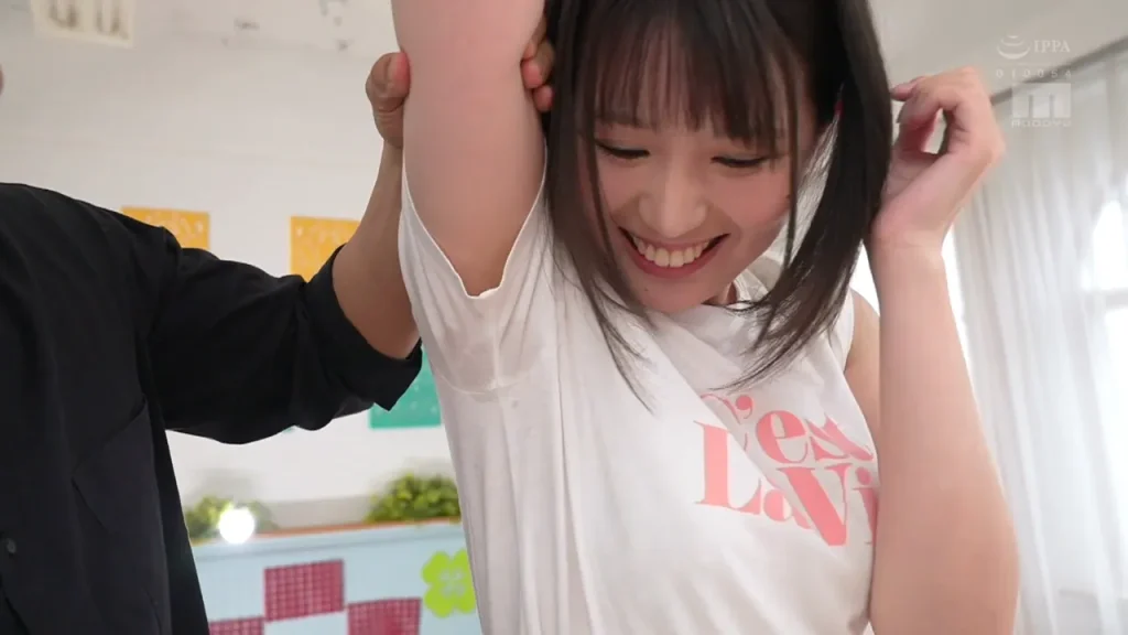 ひかり唯の腋汗